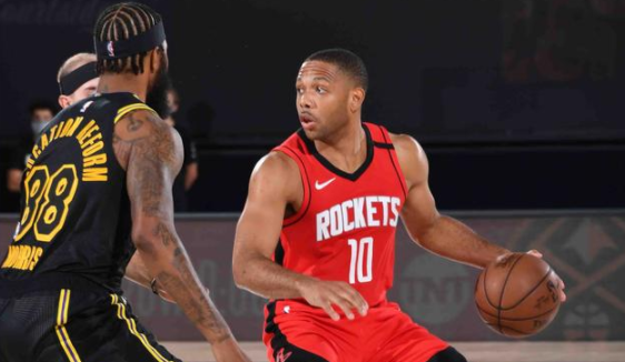 的表现引人 的表现引人