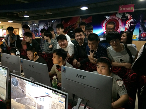 这位年轻的 这位年轻的